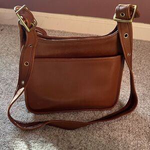Classic Brown Leather Shoulder Bag